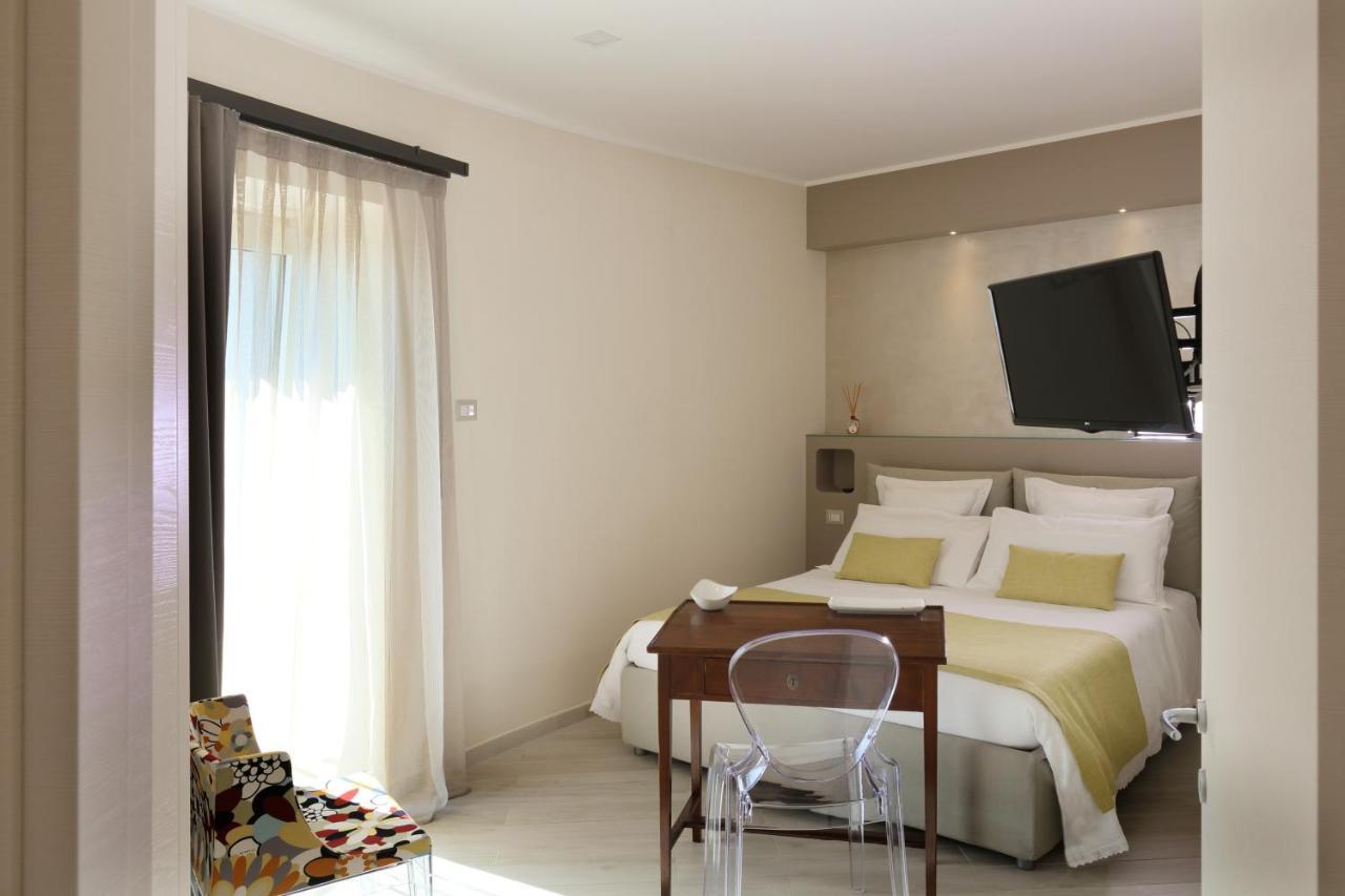 Sparviero Luxury Suites Taormina Ngoại thất bức ảnh